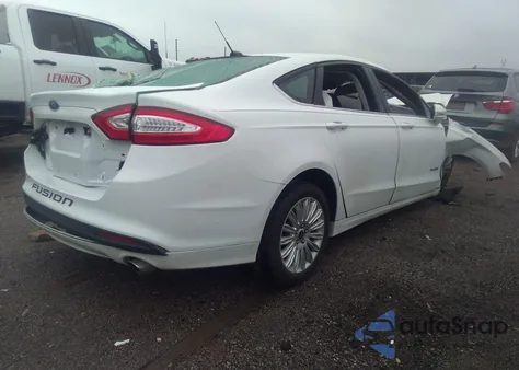 2014 Ford Fusion Hybrid Se z USA, uszkodzony, nr VIN 3FA6P0LU5ER247550